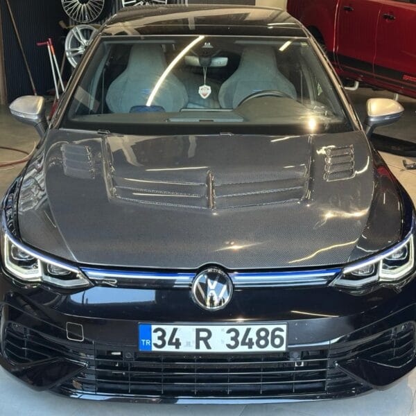 Golf 8 Karbon Kaput